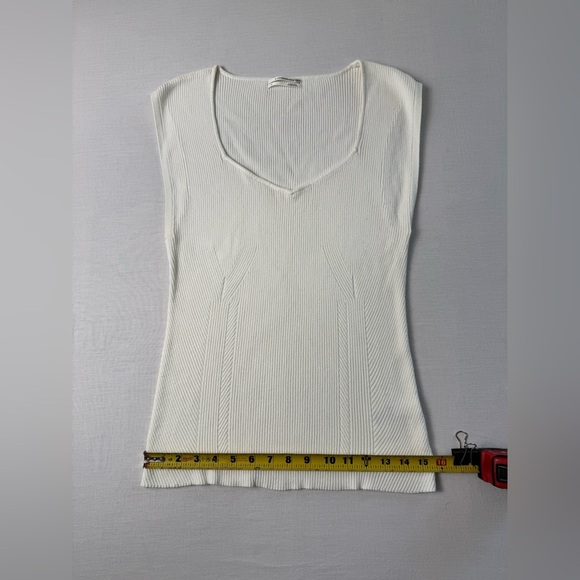 Cream Ribbed Sleeveless Top - Picture 7 of 9